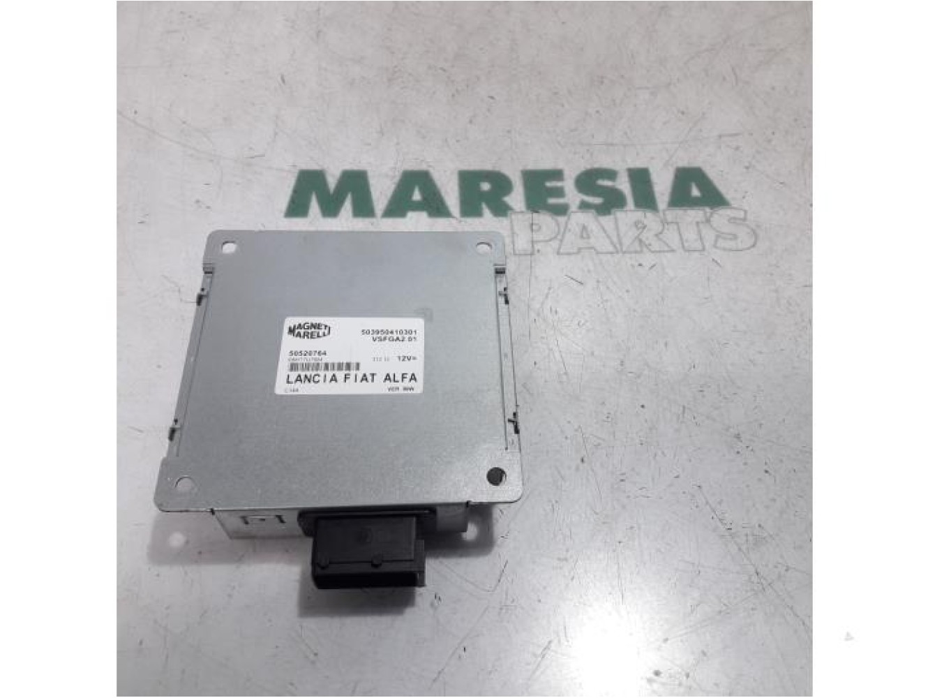 Fiat - 500 - Radio module