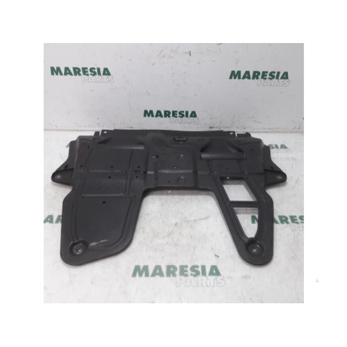 Fiat - 500 - Engine protection panel