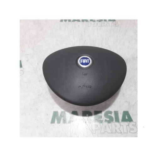 Fiat - Punto - Airbag links (Lenkrad)
