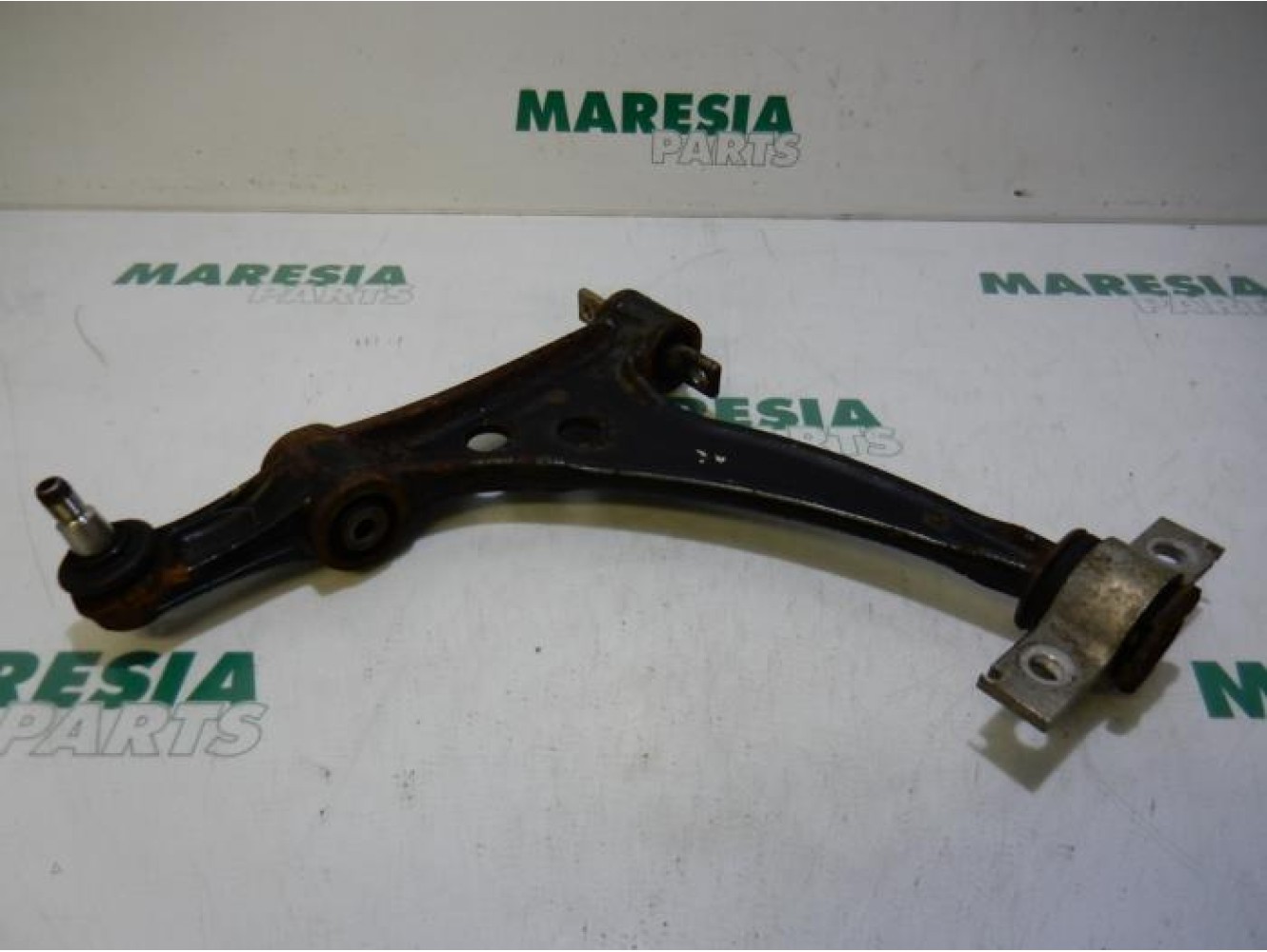 Alfa Romeo - 166 - Front lower wishbone, right