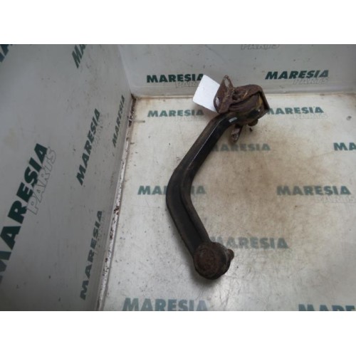 Alfa Romeo - 166 - Querlenker links hinten