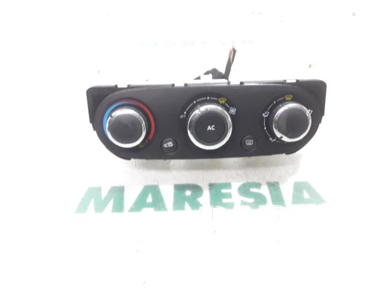 Renault - Clio - Panneau de commandes chauffage