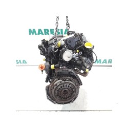 Renault - Clio - Engine