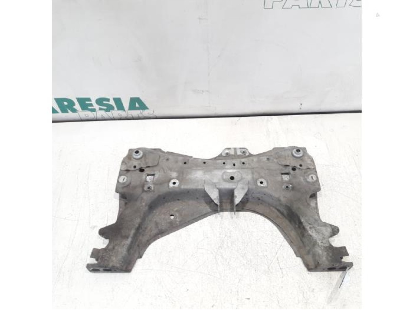 Renault - Clio - Subframe