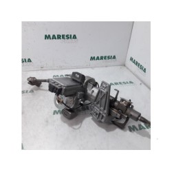 Renault - Clio - Steering column housing