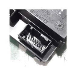 Renault - Megane Scenic - Wiper switch
