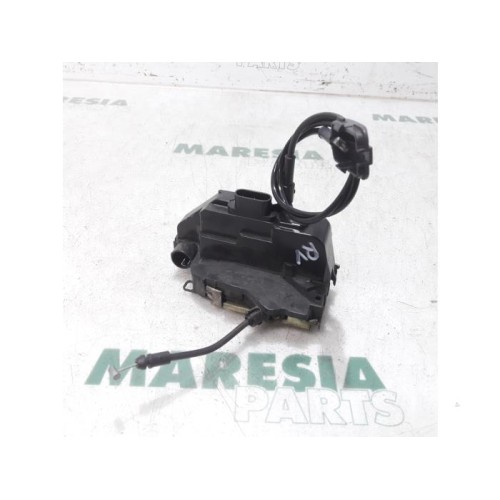 Renault - Megane Scenic - Front door lock mechanism 4-door, right