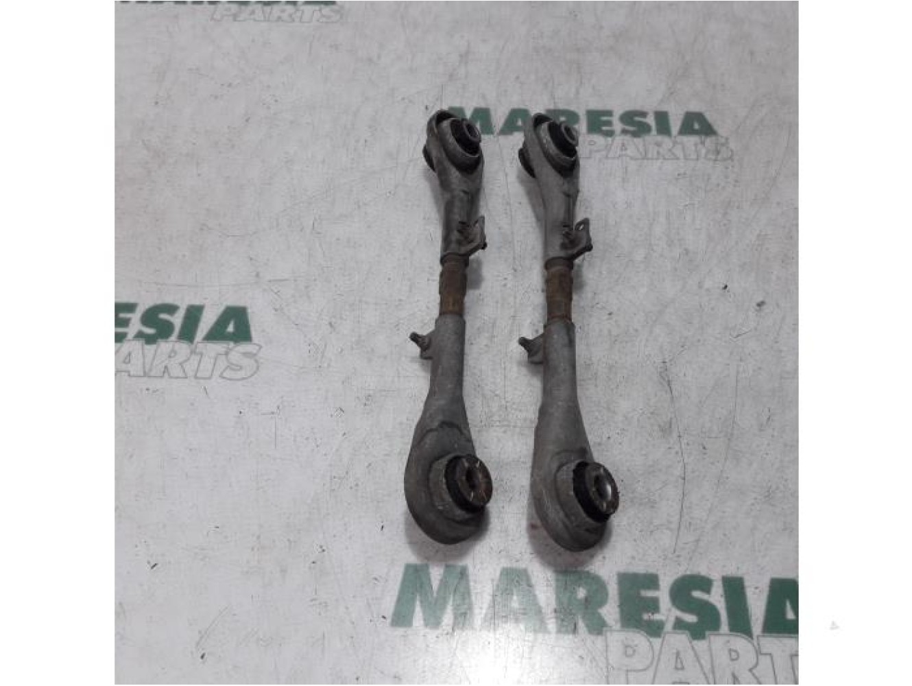 Citroen - C5 - Anti-roll bar guide