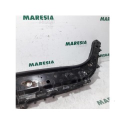 Renault - Megane Scenic - Lock plate