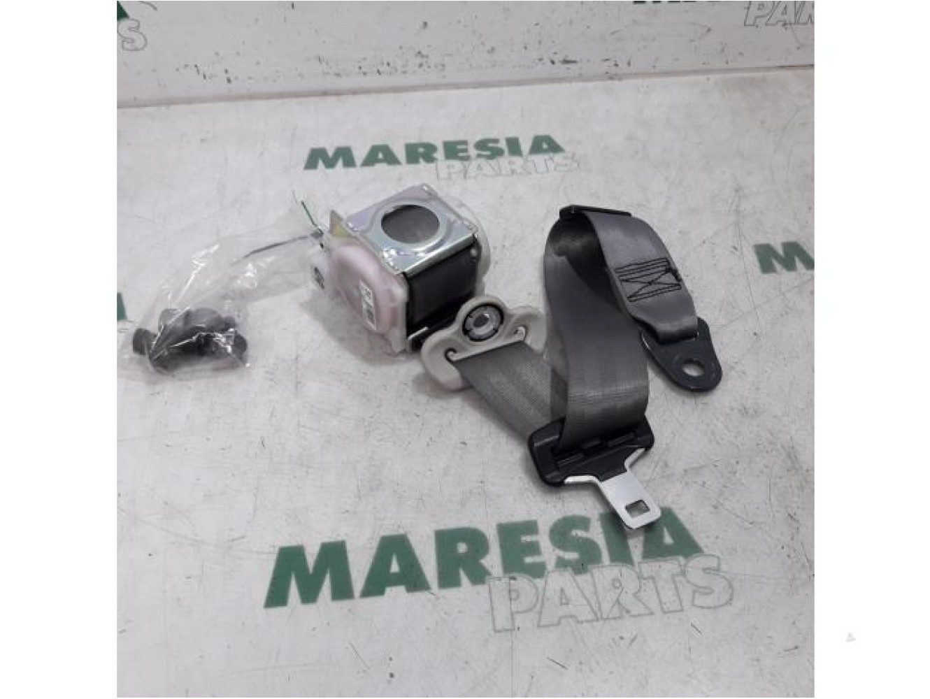 Citroen - Berlingo - Sicherheitsgurt links hinten