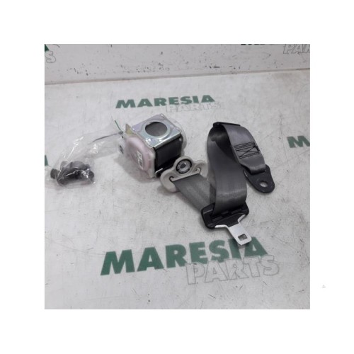Citroen - Berlingo - Sicherheitsgurt links hinten