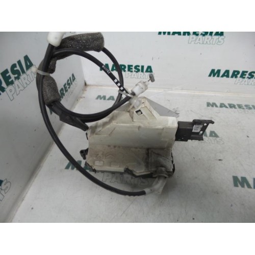 Peugeot - 308 - Front door lock mechanism 4-door, right