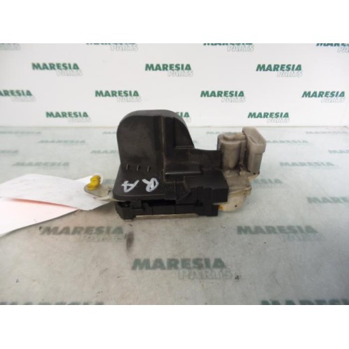 Alfa Romeo - 147 - Serrure portière mécanique 4portes arrière droite
