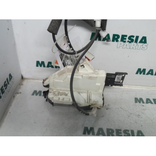 Peugeot - 308 - Rear door mechanism 4-door, right