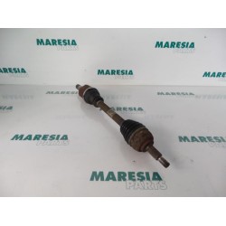 Renault - Megane Scenic - Front drive shaft, left