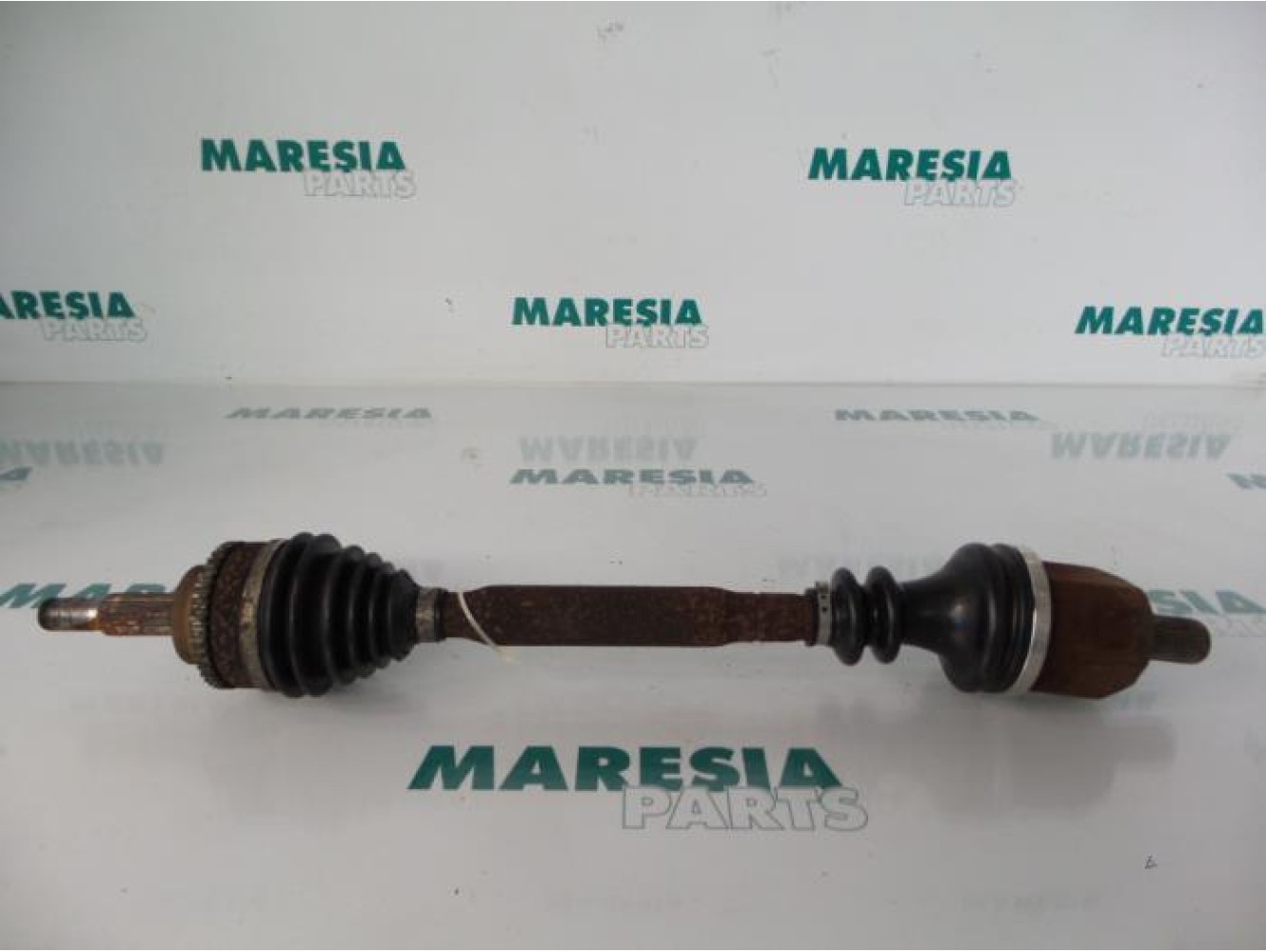 Renault - Megane Scenic - Aandrijfas links-voor