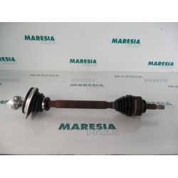 Renault - Megane Scenic - Aandrijfas links-voor