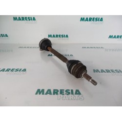 Renault - Megane Scenic - Aandrijfas links-voor