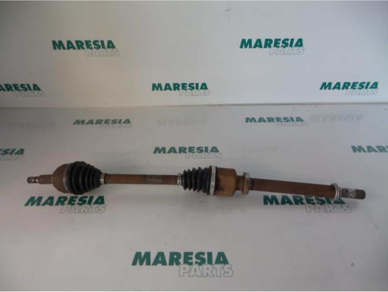 Renault - Megane Scenic - Front drive shaft, right