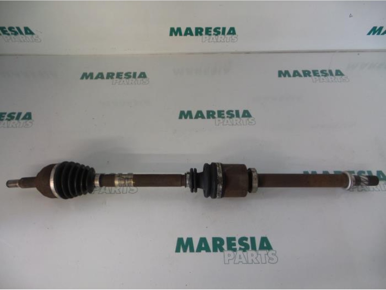 Renault - Megane Scenic - Front drive shaft, right