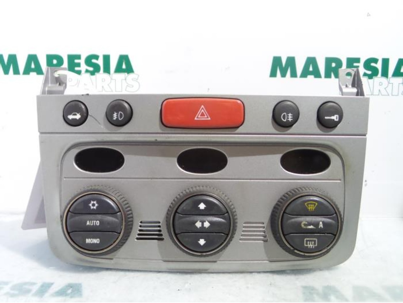Alfa Romeo - 147 - Heater control panel