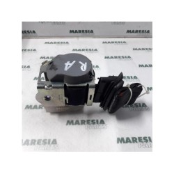 Alfa Romeo - 147 - Rear seatbelt, right