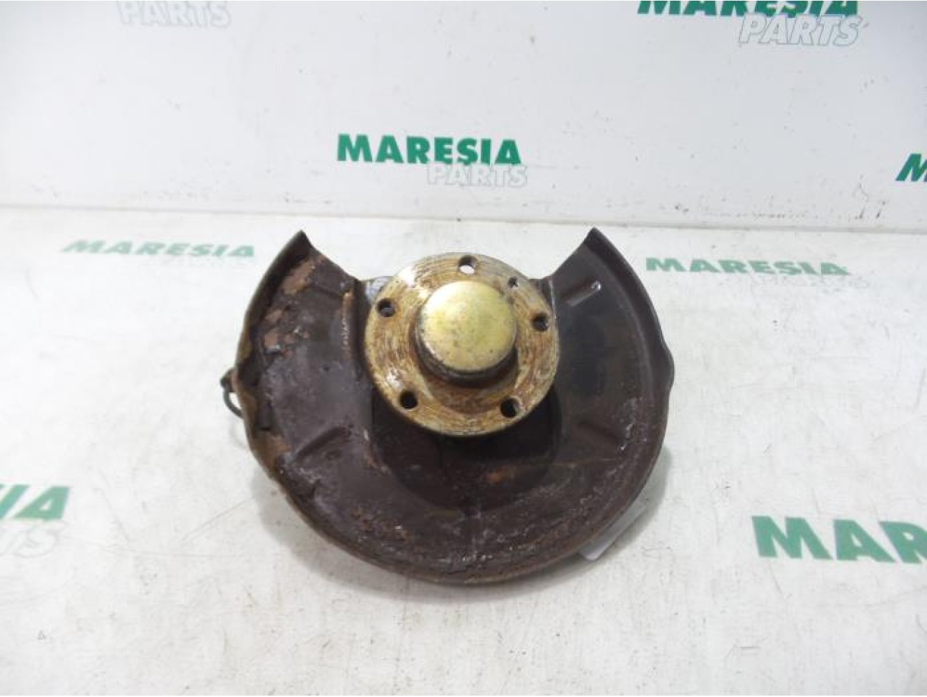 Alfa Romeo - 147 - Fusee links-achter