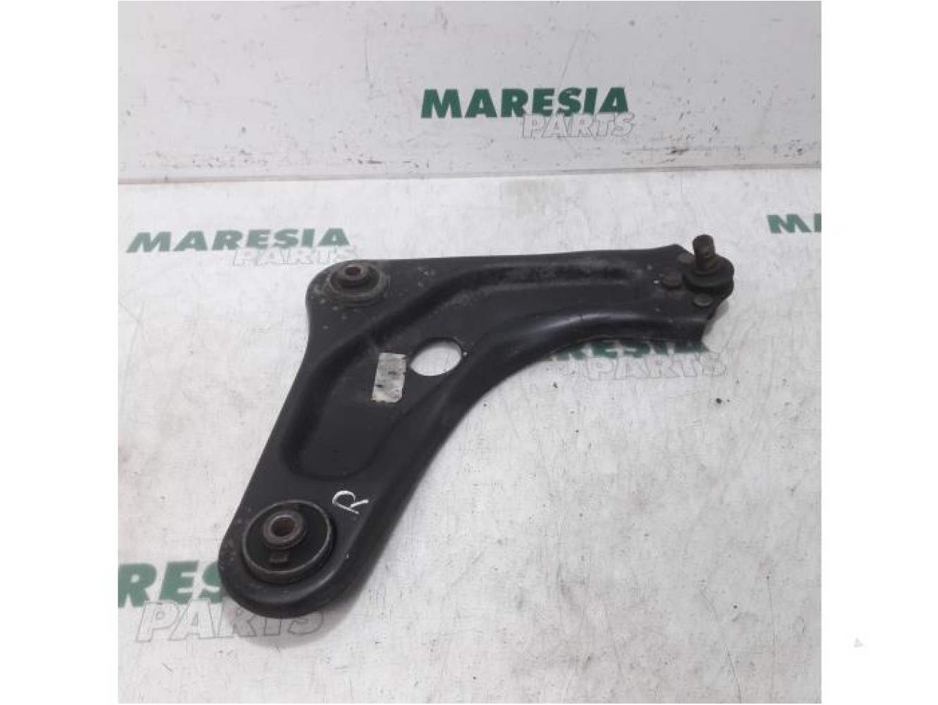 Peugeot - 207 - Front lower wishbone, right