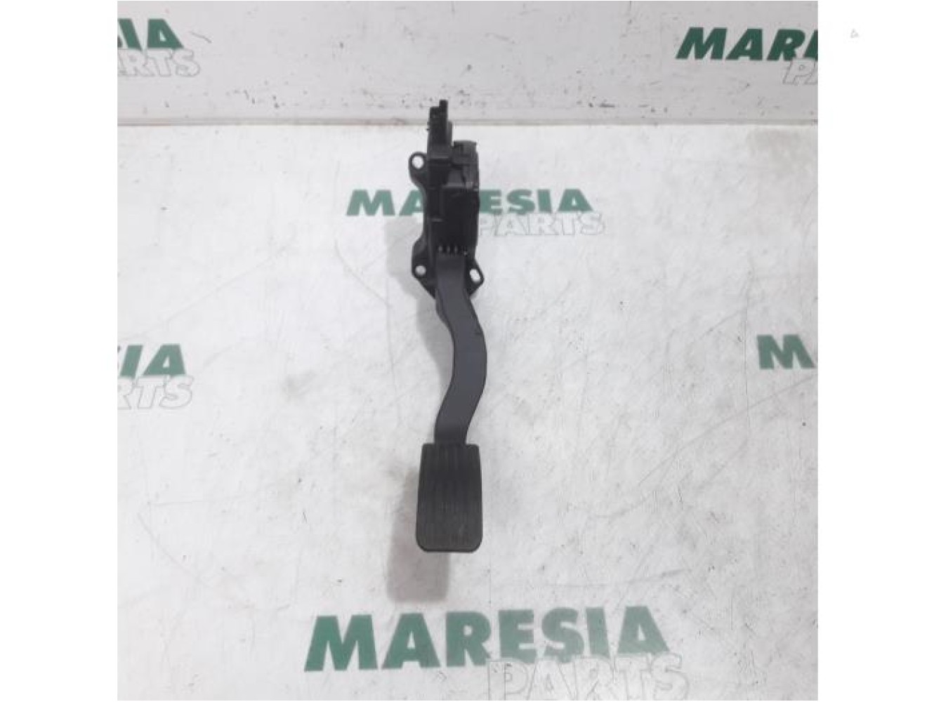 Peugeot - 207 - Gaspedalposition Sensor