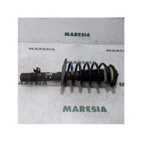 Peugeot - 207 - Front shock absorber rod, right