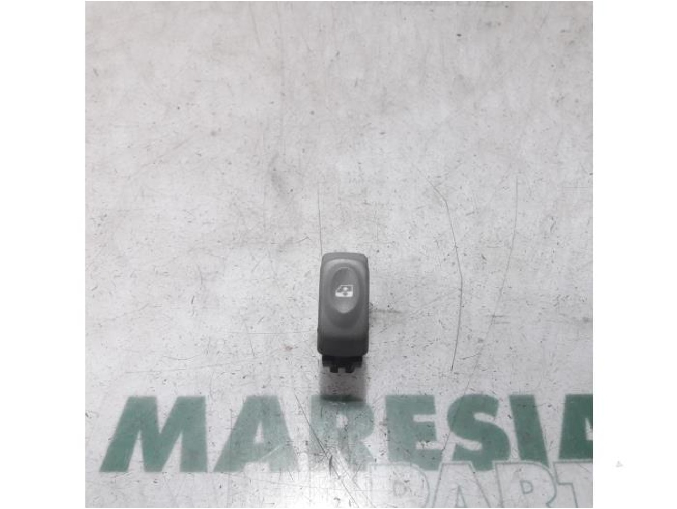 Renault - Twingo - Multi-functional window switch