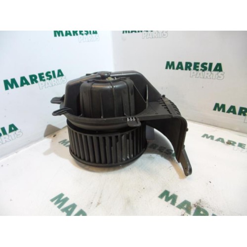 Renault - Megane Scenic - Kachel Ventilatiemotor