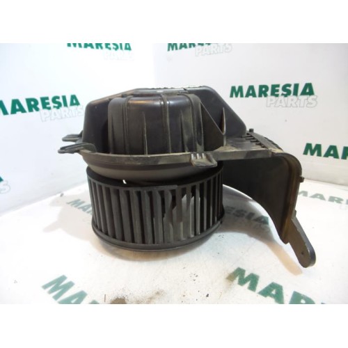 Renault - Megane Scenic - Kachel Ventilatiemotor