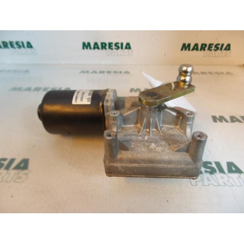 Peugeot - 307 - Front wiper motor