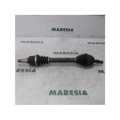 Peugeot - 206 - Aandrijfas links-voor