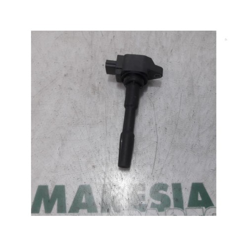 Renault - Megane Scenic - Ignition coil