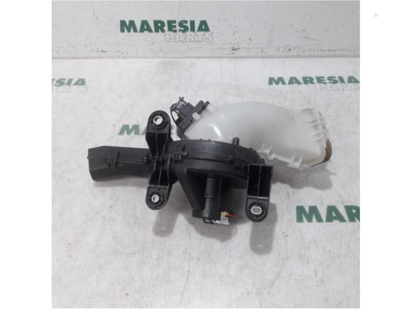 Citroen - C4 Picasso - Heating and ventilation fan motor