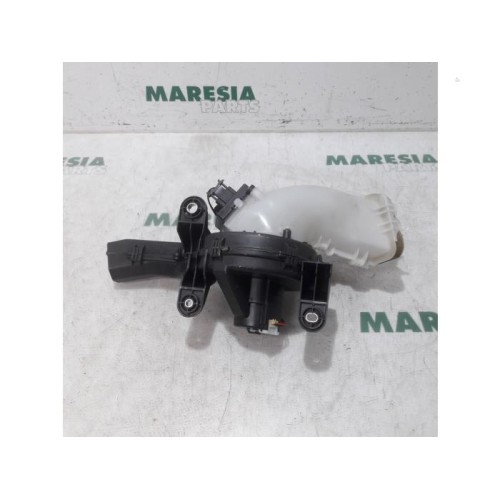 Citroen - C4 Picasso - Heating and ventilation fan motor