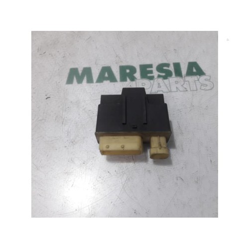 Citroen - C4 Picasso - Relay