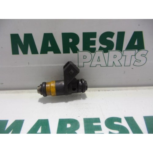 Renault - Laguna - Injector (benzine injectie)