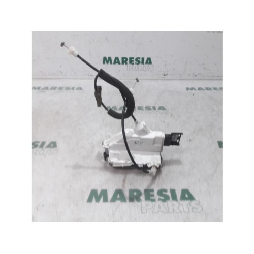Peugeot - 5008 - Front door lock mechanism 4-door, right