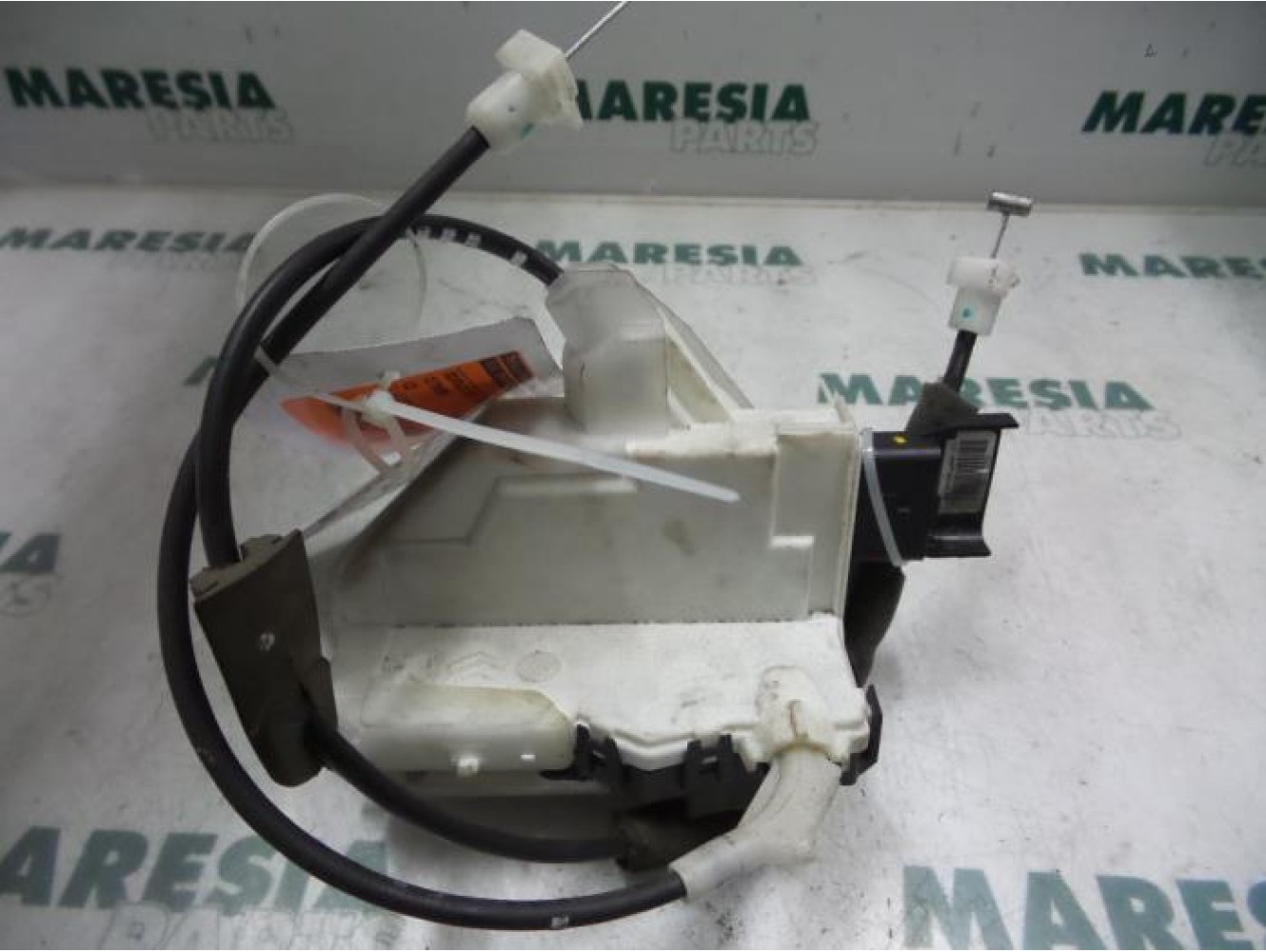 Citroen - C3 - Front door lock mechanism 4-door, right