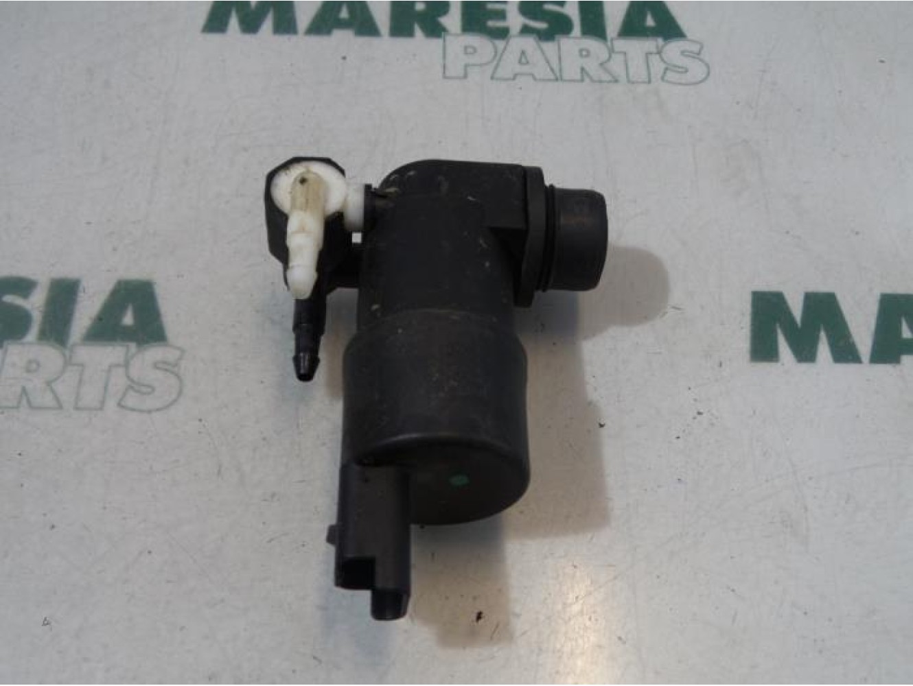 Citroen - C3 - Scheibensprüherpumpe vorne