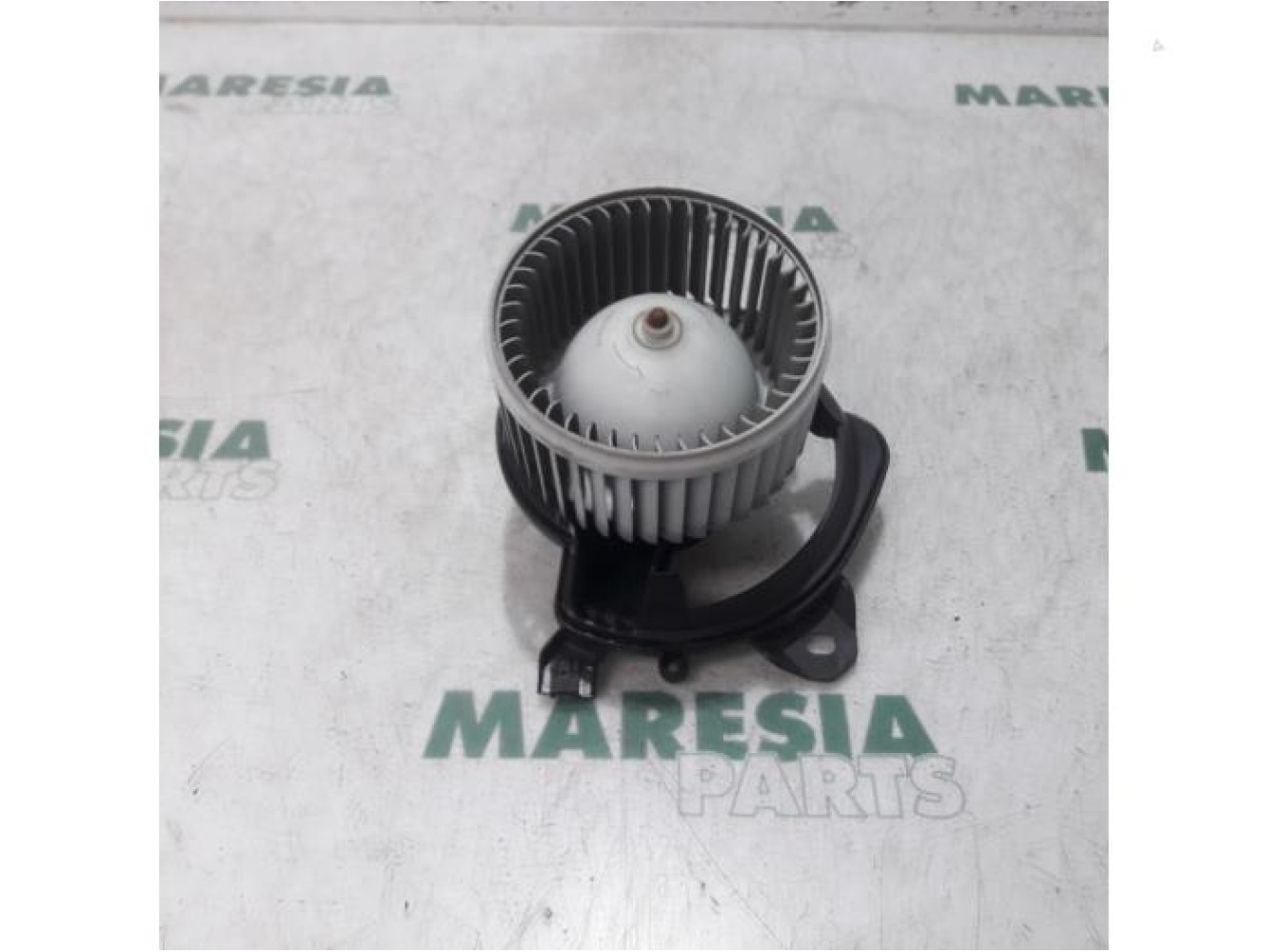 Fiat - Punto - Heating and ventilation fan motor