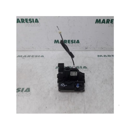 Fiat - Punto - Front door lock mechanism 4-door, right
