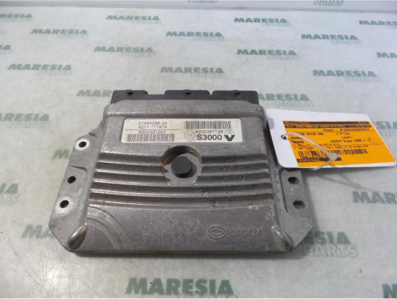 Renault - Megane - Engine management computer