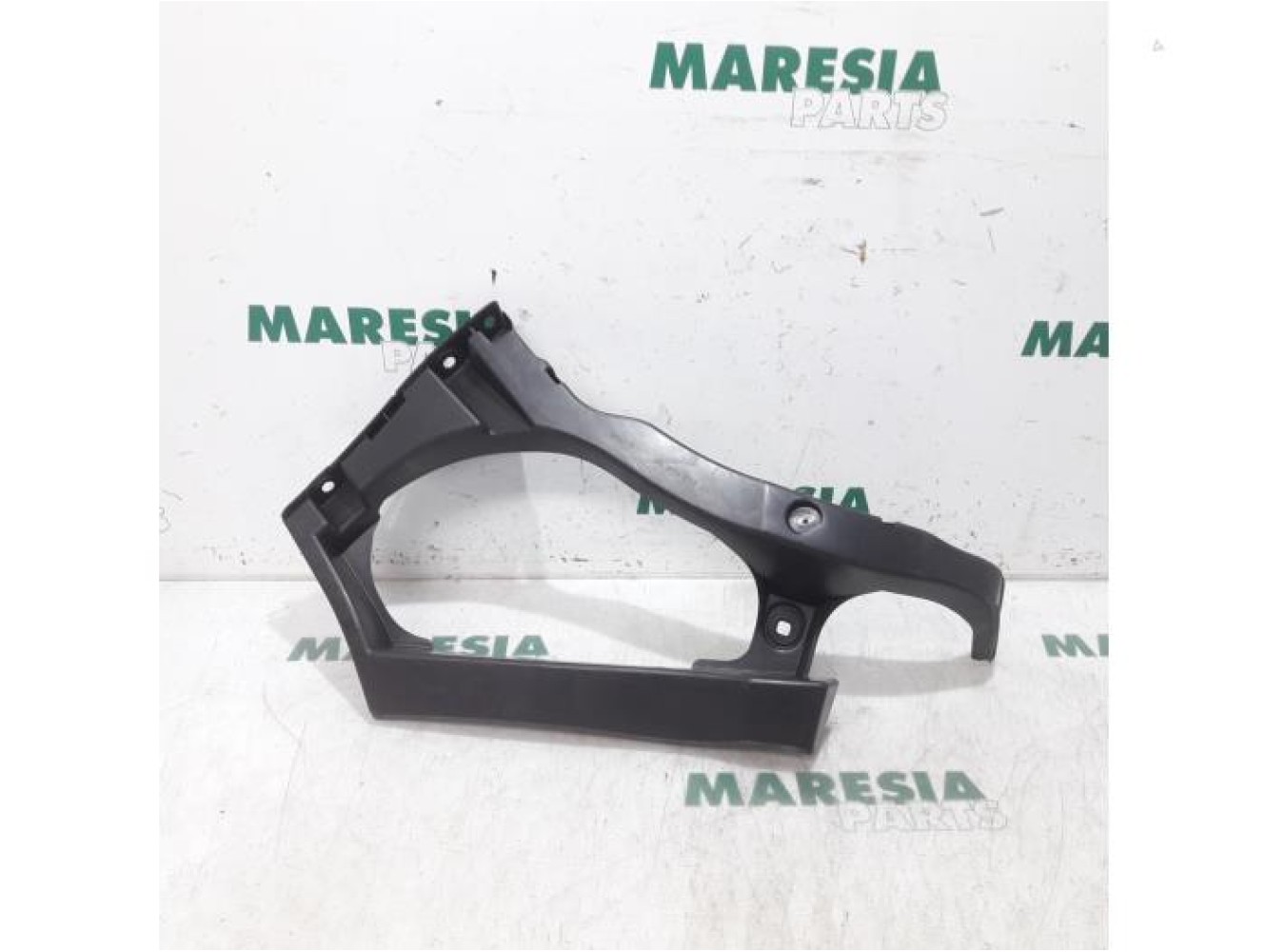 Citroen - DS5 - Rear bumper frame