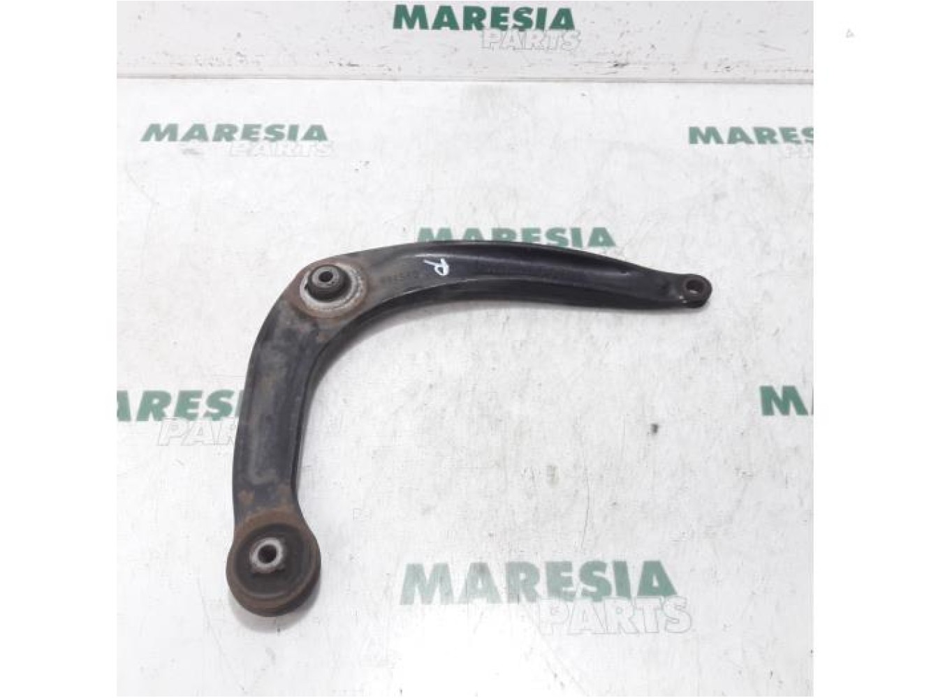 Citroen - DS5 - Front lower wishbone, right