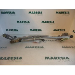 Renault - Megane - Wiper mechanism