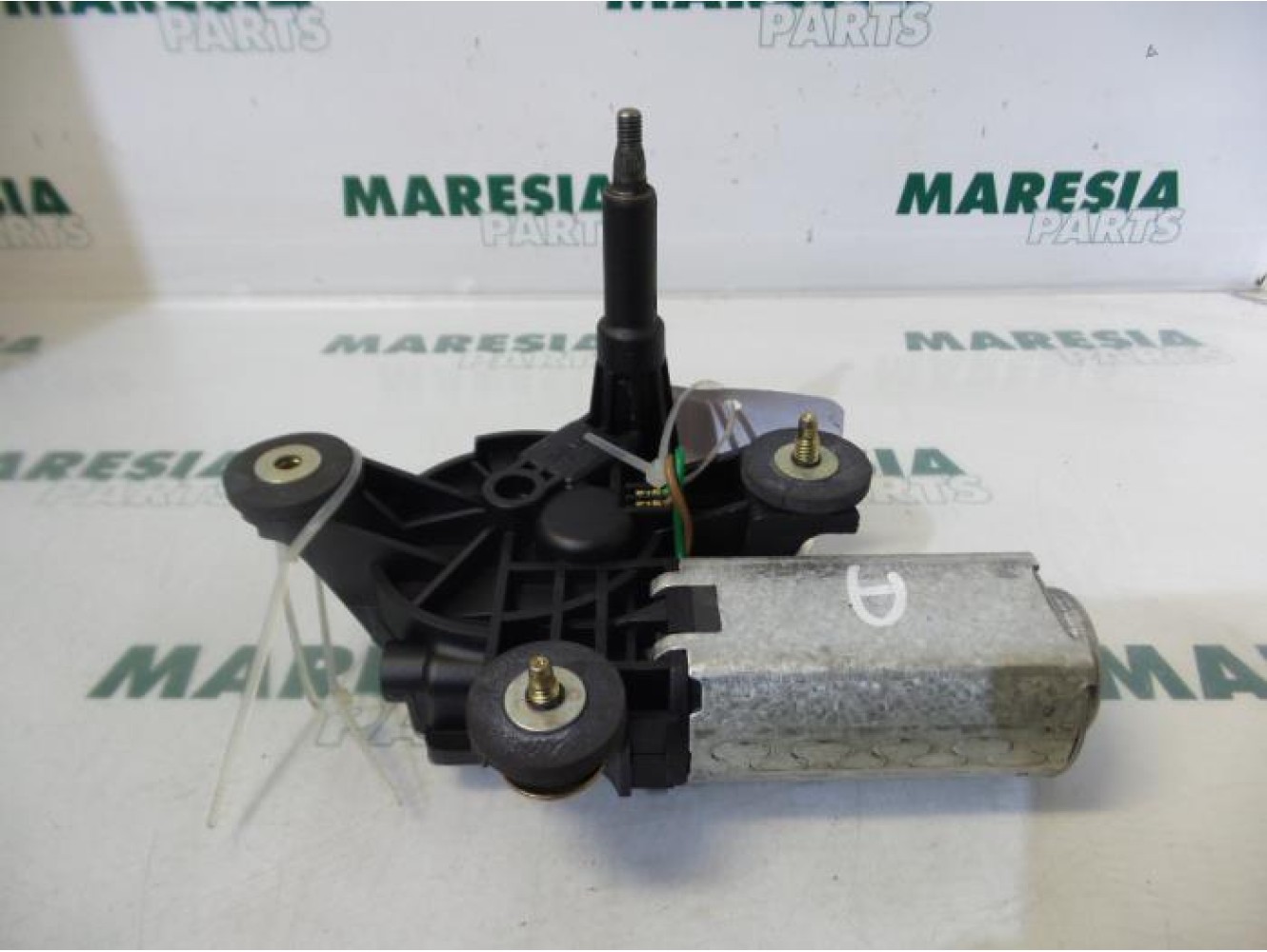 Fiat - Panda - Scheibenwischermotor hinten